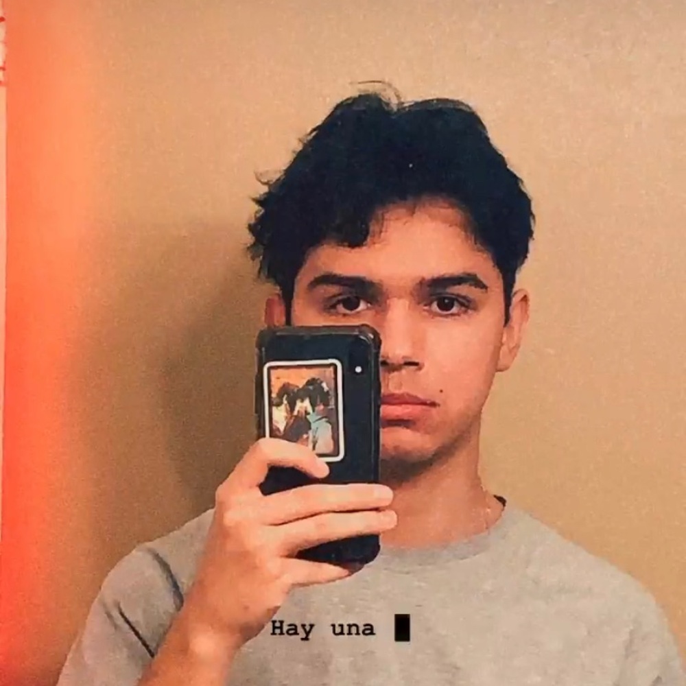 Meet your Posher, Derick